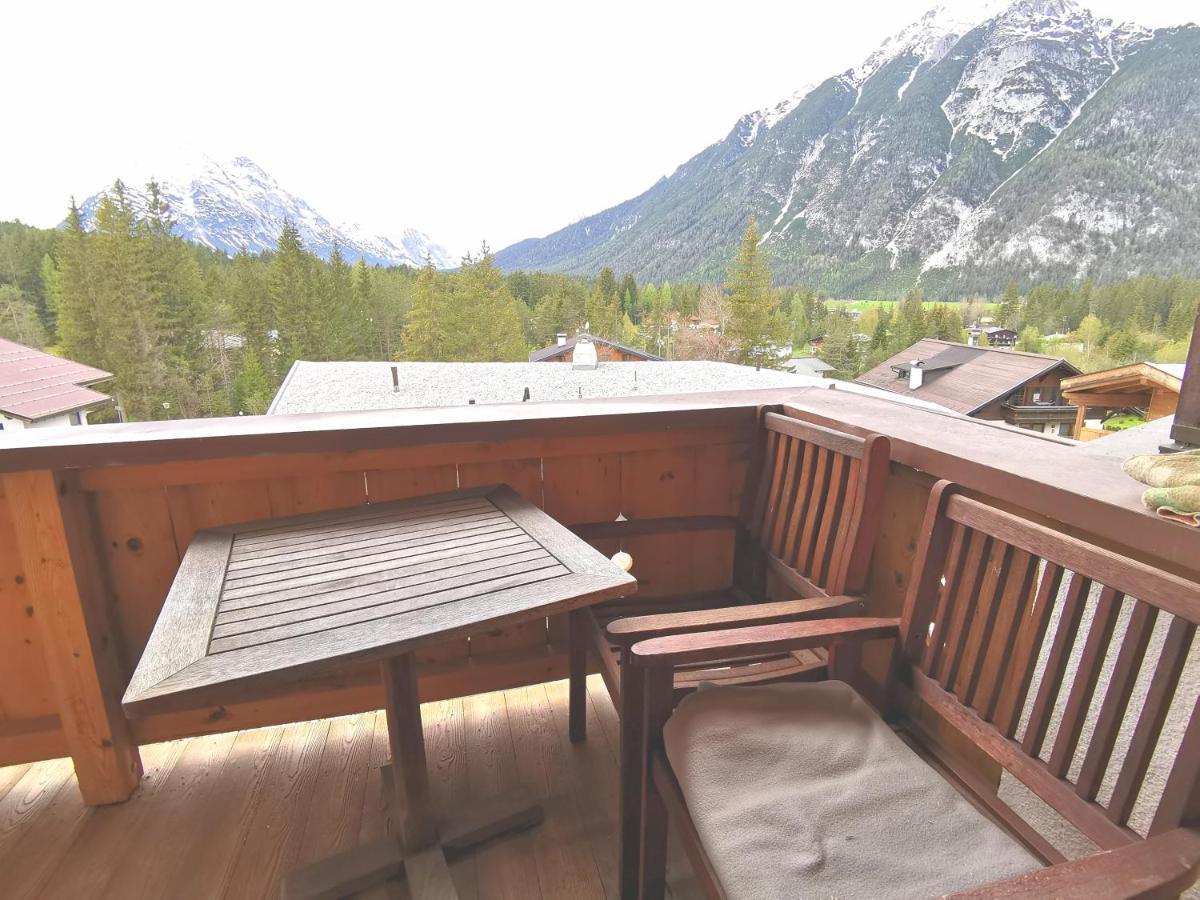 Schickster Sky Lodge ロイタシュ エクステリア 写真