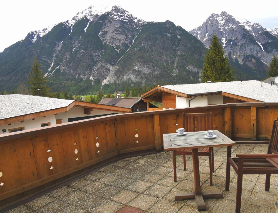 Schickster Sky Lodge ロイタシュ エクステリア 写真
