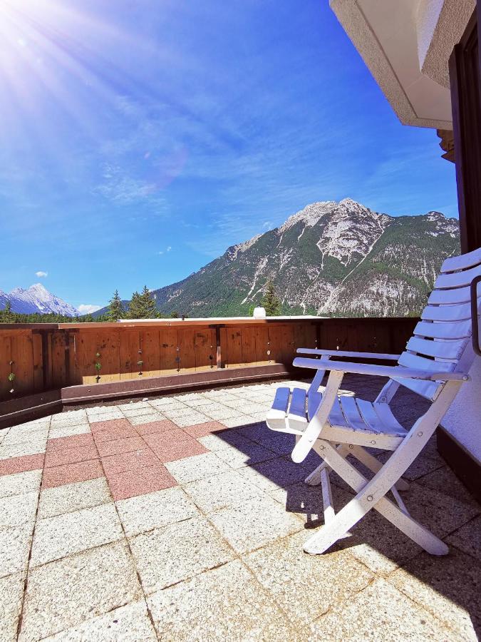 Schickster Sky Lodge ロイタシュ エクステリア 写真