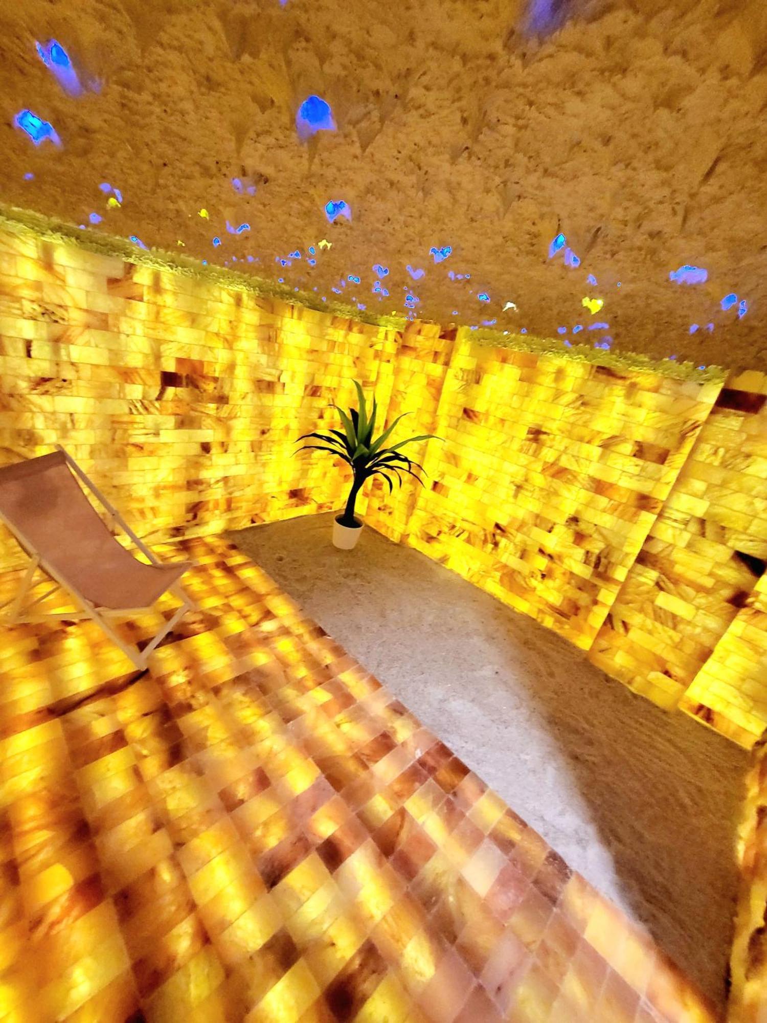 Schickster Sky Lodge ロイタシュ エクステリア 写真